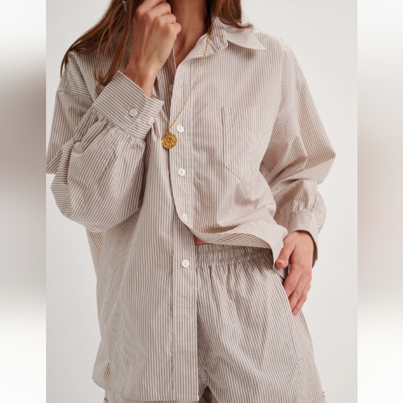 Suzie Kondi Kappa Oversized Button Up Shirt In Poplin Cotton Flax Stripe XS - Picture 14 of 14